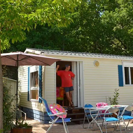Mobil Cosy Avec Terrasse Pour 4 A - Api-1-52-533 Camping